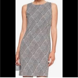 Sleeveless Gray Plaid Sheath Dress
